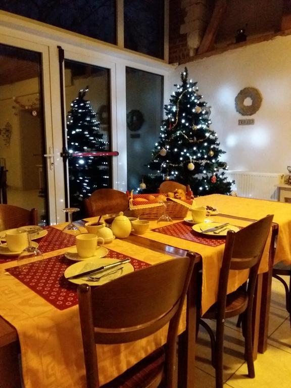 De Aventurijn Bed & Breakfast รีมส์ท ภายนอก รูปภาพ